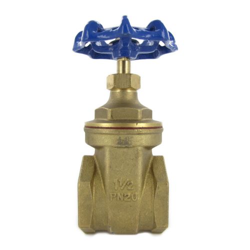 Gate Valves - Brass:  Intended to be fully open or fully closed. Multiple sizes available.