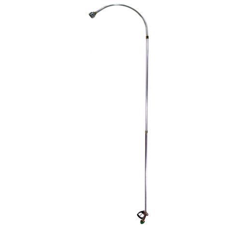 The ultimate watering wand for hard-to-reach hanging baskets.