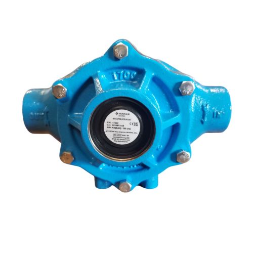 Hypro 1700C Roller Pump with cast iron body.