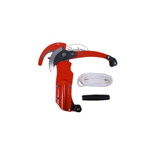 The triple lever action reduces the amount of effort required to cut branches.