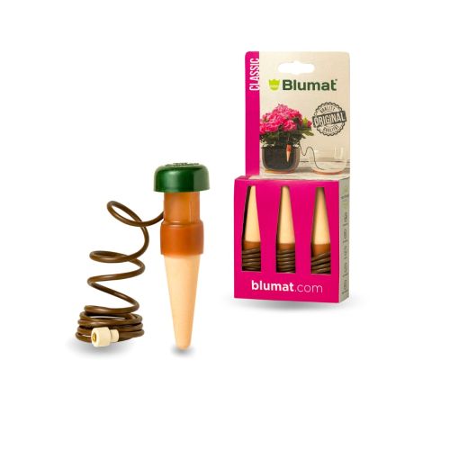 Available in a pack of 3 or 5. Provide a water source for your plants while away on vacation.