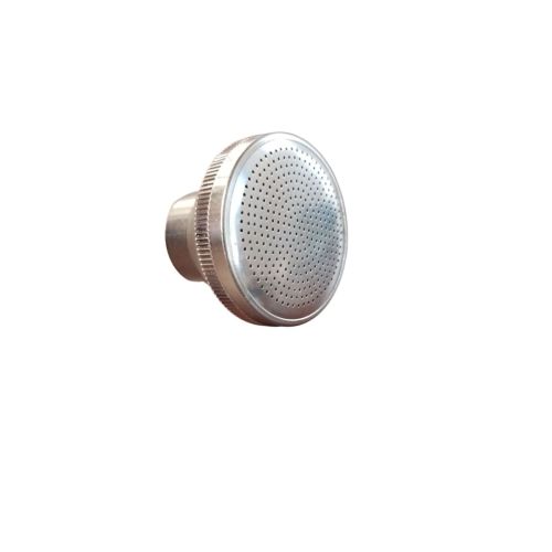 Screw-on nozzle attachment generates a gentle rain shower spray pattern that is perfect for watering young plants and seedlings.